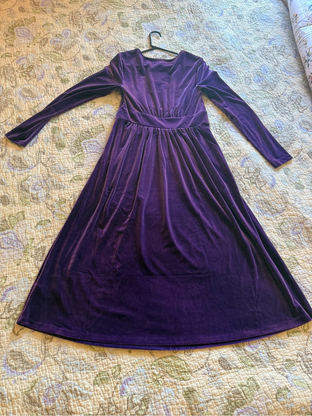 Boden Thea purple velvet midi dress NWT - Picture 10 of 15